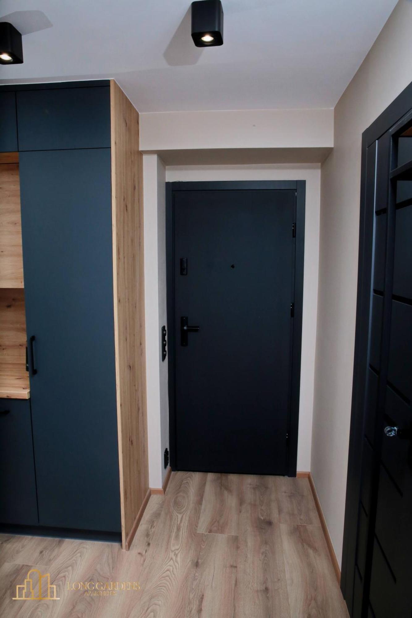 Long Gardens Premium Old Town Apartament
